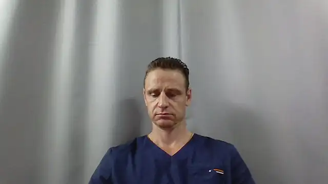Snapshot of Freeze_Fire chatting on July 2026 11:31:01 AM Freeze Fire online show from July 2026 11:31:01 AM