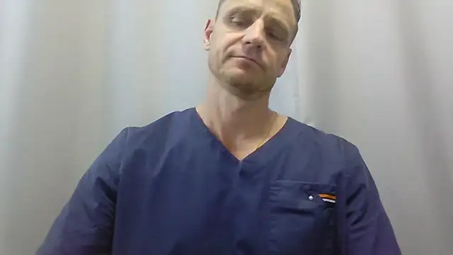 Snapshot of Freeze_Fire chatting on July 2026 12:11:01 PM Freeze Fire online show from July 2026 12:11:01 PM