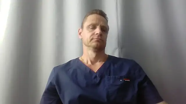 Snapshot of Freeze_Fire chatting on June 2026 06:56:01 AM Freeze Fire online show from June 2026 06:56:01 AM