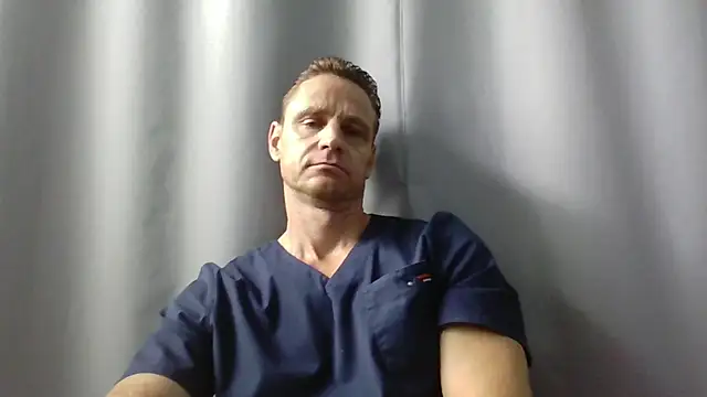 Snapshot of Freeze_Fire chatting on July 2026 06:31:02 AM Freeze Fire online show from July 2026 06:31:02 AM