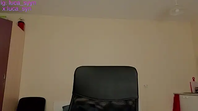 luca syn online show from April 2026 08:05:02 PM