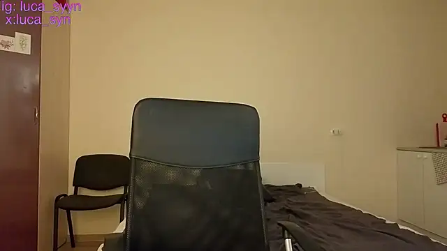 luca syn online show from March 2026 07:15:01 PM