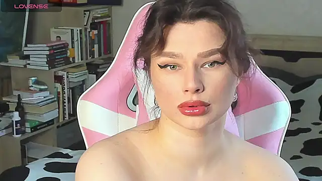 Snapshot of bbJ_one chatting on June 2026 07:09:02 AM bbJ one online show from June 2026 07:09:02 AM