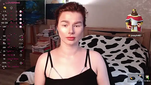 Snapshot of bbJ_one chatting on November 2025 08:47:01 AM bbJ one online show from November 2025 08:47:01 AM