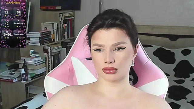 Snapshot of bbJ_one chatting on June 2026 05:07:01 AM bbJ one online show from June 2026 05:07:01 AM