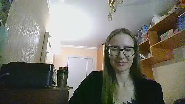 Snapshot of Norivann chatting on October 2025 09:43:02 AM Norivann online show from October 2025 09:43:02 AM