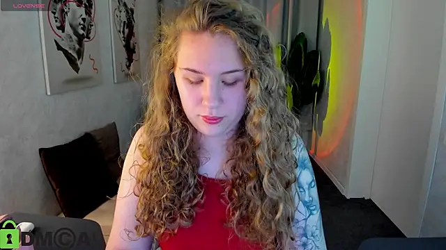 Elsie Cutties online show from May 2026 01:10:01 AM