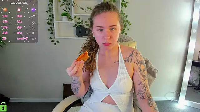 Elsie Cutties online show from November 2025 12:58:02 AM