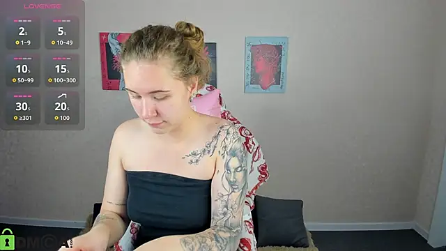 Elsie Cutties online show from October 2025 01:06:02 AM