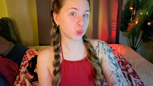 Elsie Cutties online show from April 2026 01:23:02 AM