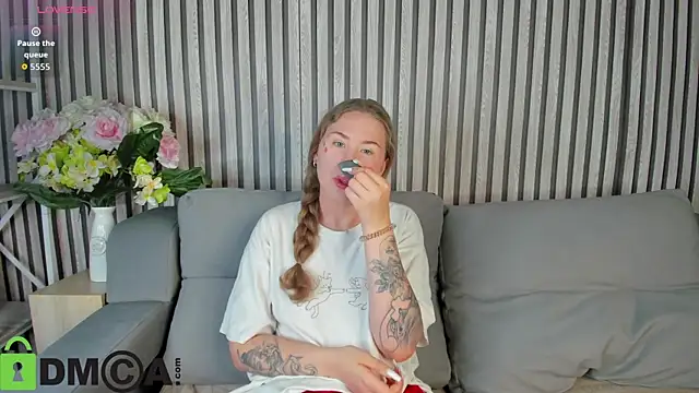 Elsie Cutties online show from October 2025 01:07:02 AM