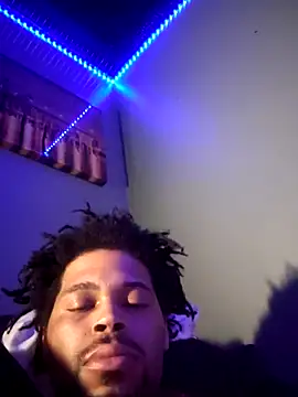 Snapshot of Painstickwes chatting on May 2026 01:42:01 AM Painstickwes online show from May 2026 01:42:01 AM