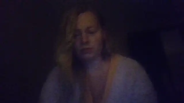 Faynoria online show from October 2025 08:21:02 PM