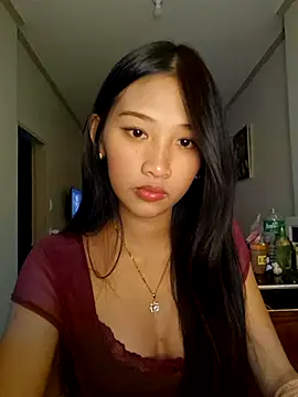 Snapshot of Bunny72772 chatting on October 2025 03:35:01 PM Bunny72772 online show from October 2025 03:35:01 PM