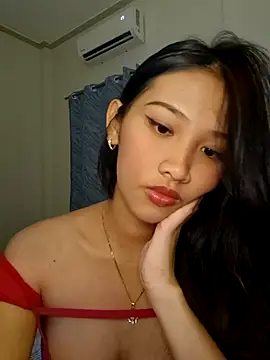 Bunny72772 online show from December 2025 04:01:02 PM