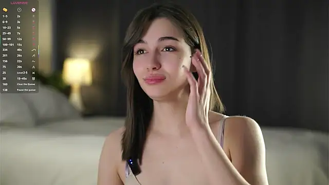 LettySlovacek online show from December 2025 02:38:01 AM