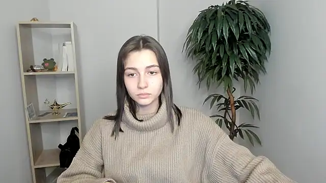 LettySlovacek online show from September 2025 07:36:01 AM