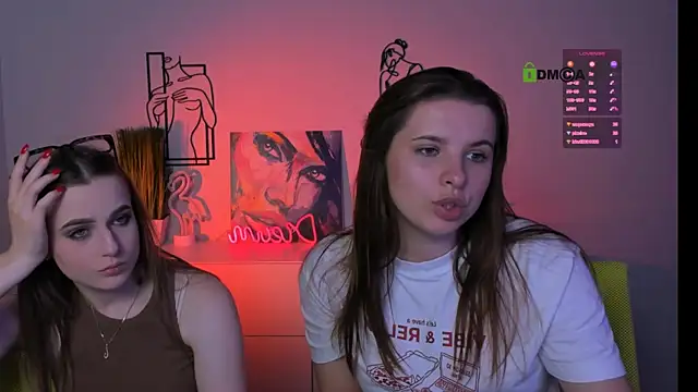 lola swon online show from October 2025 11:58:02 PM