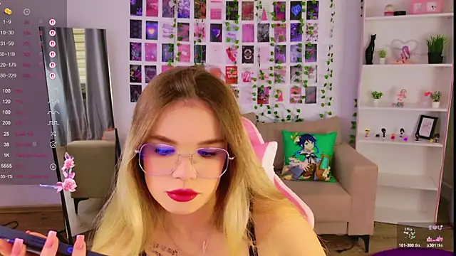 KellyHayden online show from February 2026 12:35:01 PM