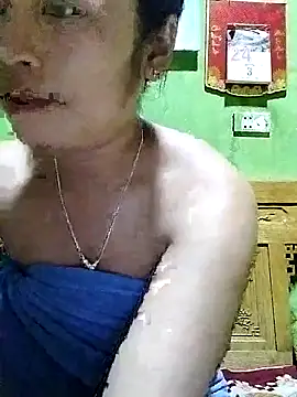 Mai4568 online show from October 2025 12:41:02 PM