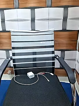 Snapshot of Soni_cute86526 chatting on February 2026 04:32:01 AM Soni cute86526 online show from February 2026 04:32:01 AM