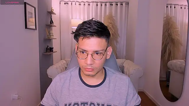 marcuswildx online show from February 2026 11:54:02 AM