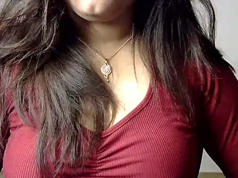 Snapshot of Aaliya02 chatting on June 2026 01:22:02 AM Aaliya02 online show from June 2026 01:22:02 AM