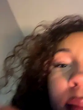 Snapshot of OliviaAshhh chatting on October 2025 03:34:02 PM OliviaAshhh online show from October 2025 03:34:02 PM