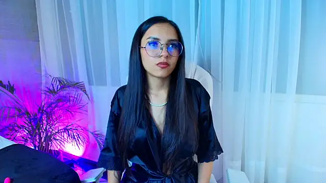 Snapshot of eimi_rosse18 chatting on October 2025 12:26:01 PM eimi rosse18 online show from October 2025 12:26:01 PM