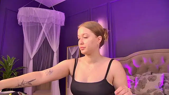 Eva Haris online show from September 2025 06:09:02 AM