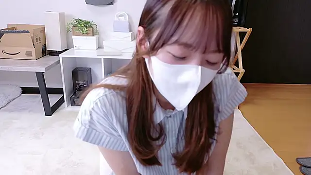 saku sakura  online show from October 2025 12:28:01 PM