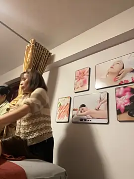 EllieYun online show from October 2025 03:56:01 PM