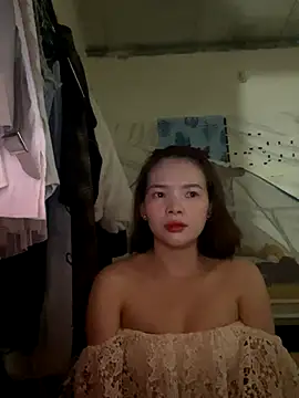 EllieYun online show from September 2025 02:35:02 PM