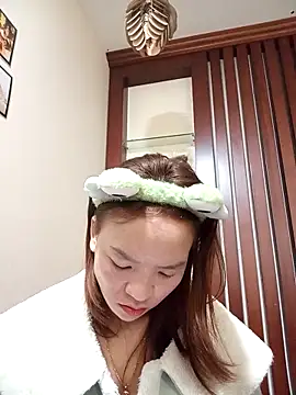 Snapshot of ___Dorry02___ chatting on December 2025 06:18:02 AM Dorry02 online show from December 2025 06:18:02 AM