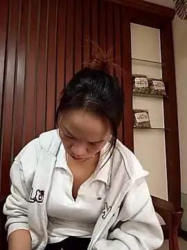 Snapshot of ___Dorry02___ chatting on October 2025 04:20:02 AM Dorry02 online show from October 2025 04:20:02 AM