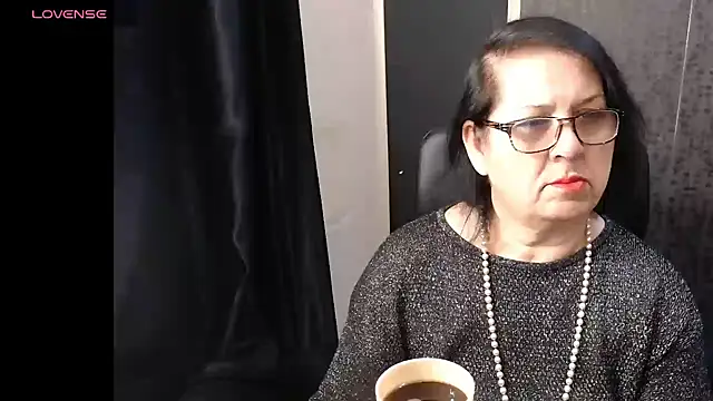 MissSanjanne online show from April 2026 02:28:01 AM