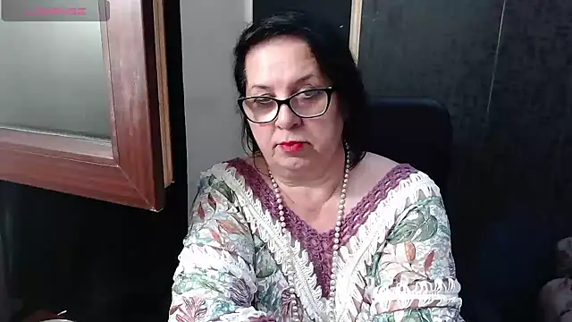 MissSanjanne online show from June 2026 07:19:02 PM