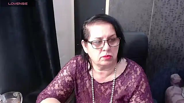 MissSanjanne online show from April 2026 06:54:01 PM