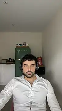 eauminerale online show from June 2026 12:10:02 PM