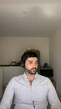 eauminerale online show from April 2026 12:18:02 PM