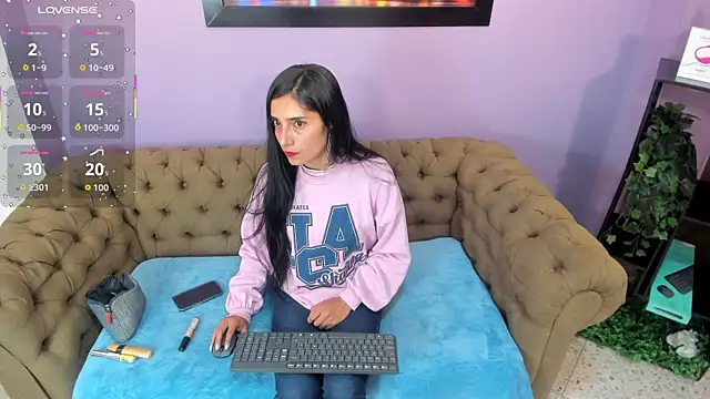 Vhaleria Vega online show from October 2025 01:01:02 PM