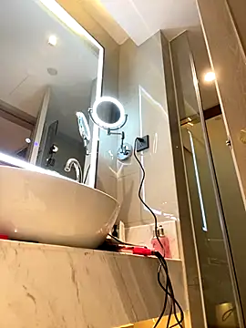 miumiu-66 online show from November 2025 12:37:02 AM