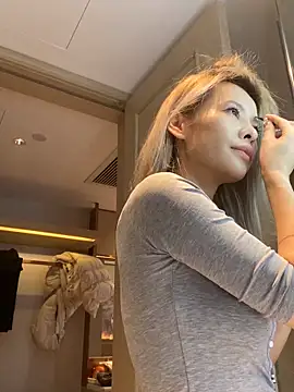 miumiu-66 online show from March 2026 01:16:02 AM