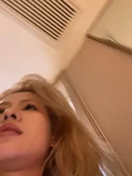 miumiu-66 online show from December 2025 01:46:01 PM