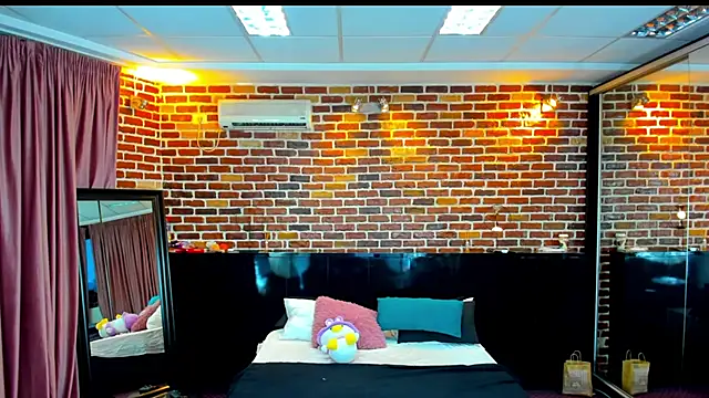 MeganSin  online show from December 2025 05:50:02 AM