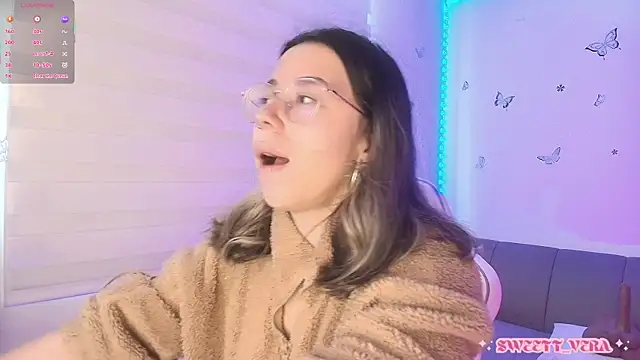 sweettvera online show from April 2026 01:36:02 PM