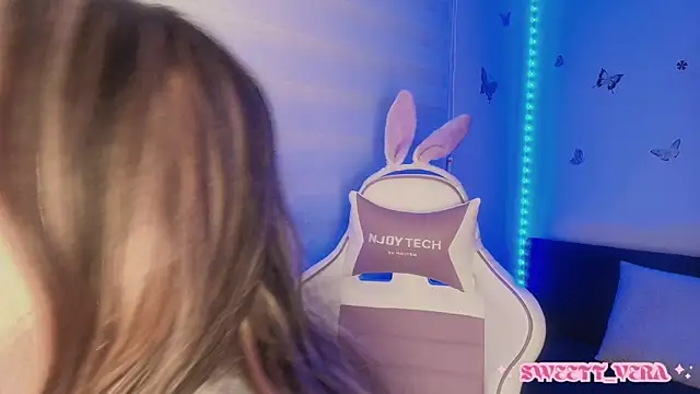 sweettvera online show from October 2025 10:34:01 AM