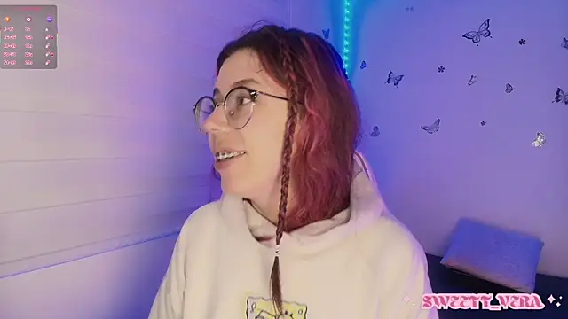 Snapshot of sweettvera chatting on November 2025 10:41:02 AM sweettvera online show from November 2025 10:41:02 AM