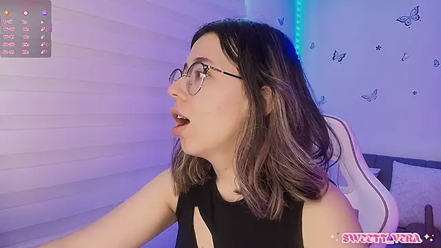 sweettvera online show from February 2026 12:56:01 PM