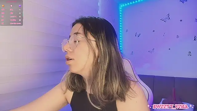 sweettvera online show from March 2026 01:37:01 PM